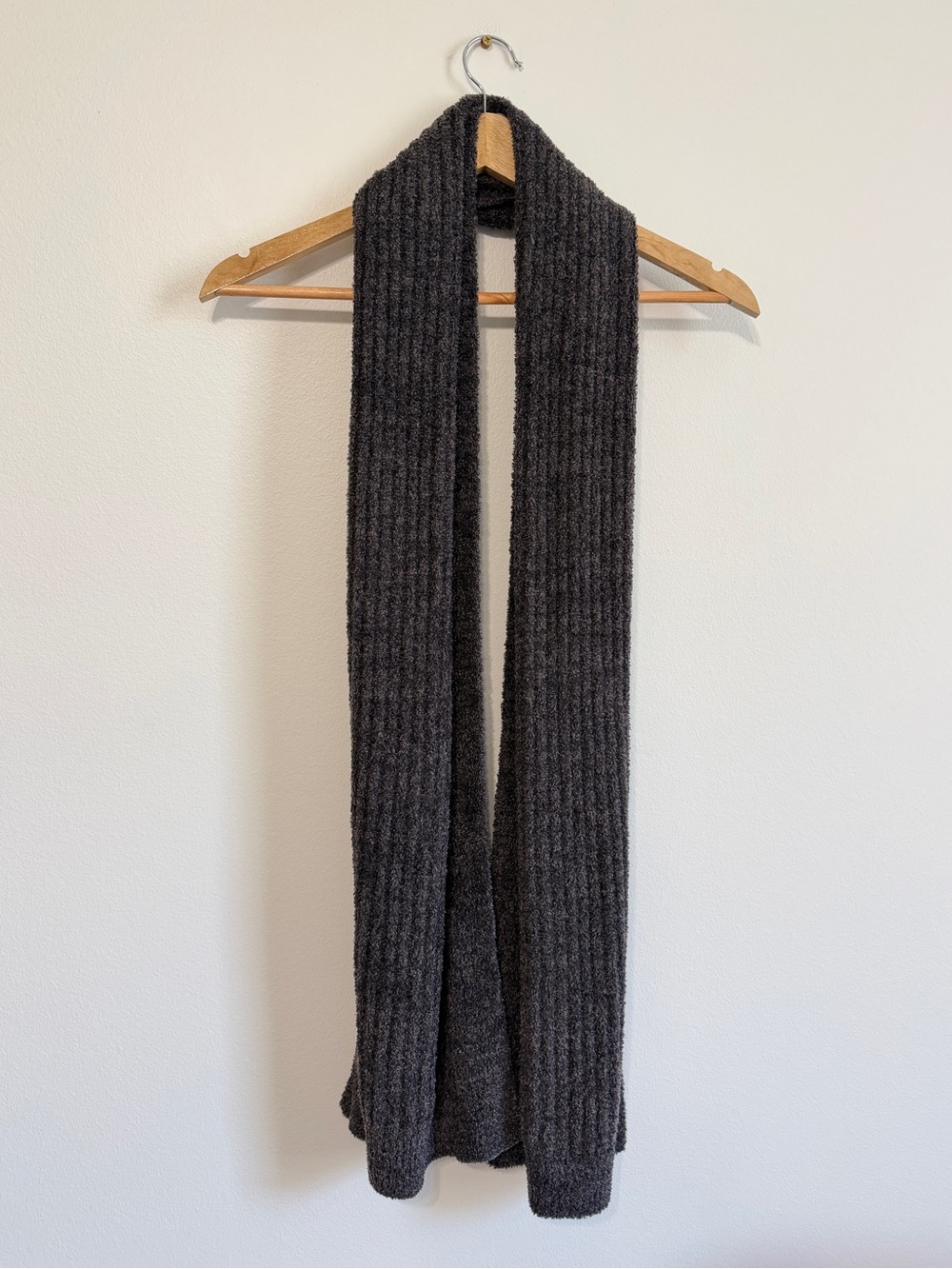 Barefoot Dreams Cozychic Lite Scarf Soft Style 478 Dark Gray